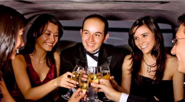 Vacaville Fairfield-Wine-Tasting-Limo-Tours