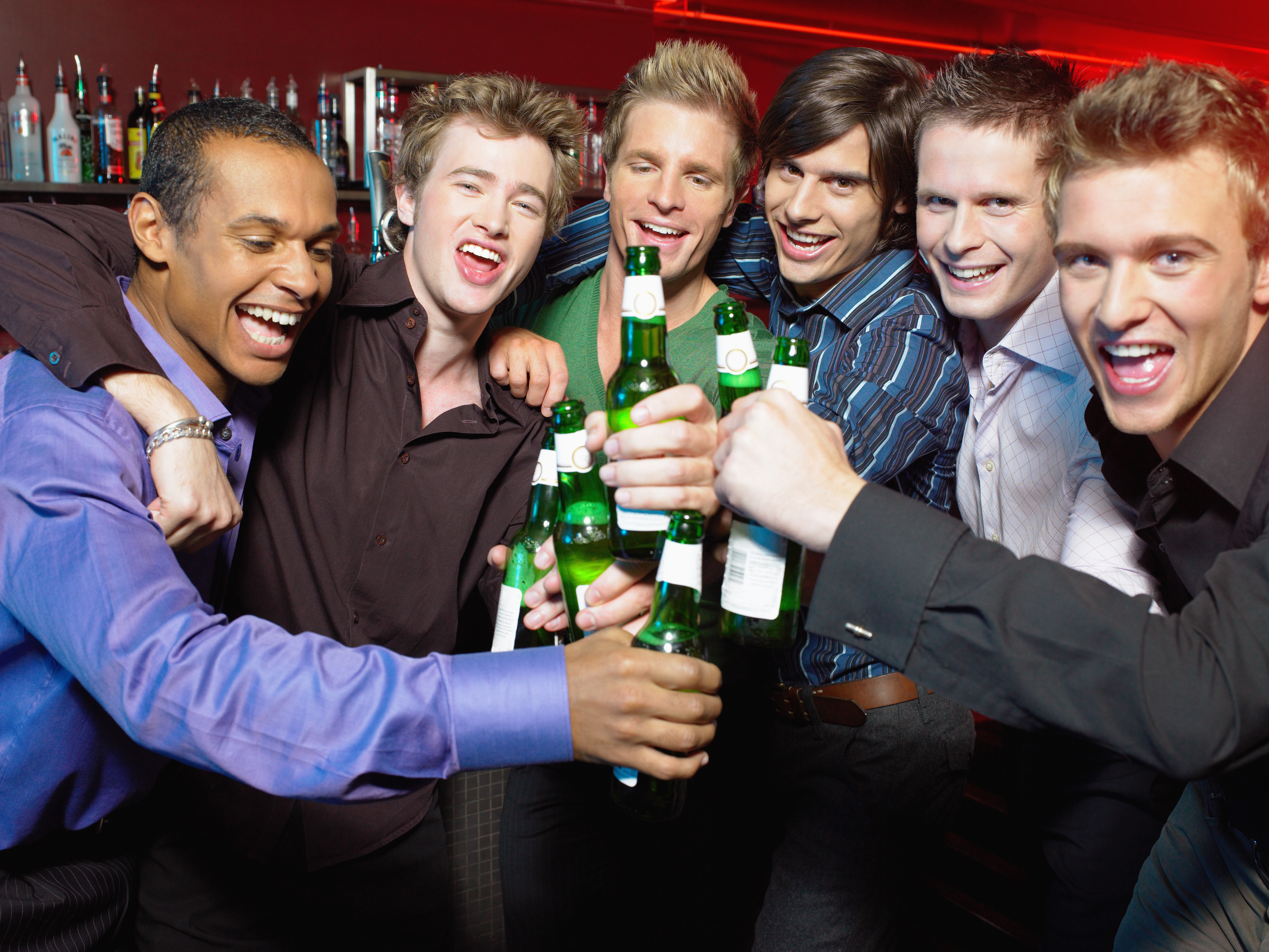 Guys Night Out Specials on Limo Parties only $199. for the Guys Night Out U...